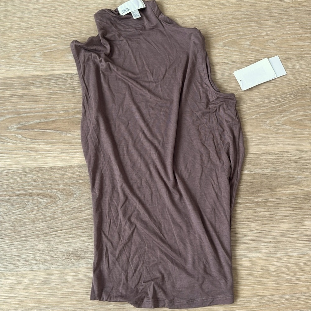 Nordstrom rack soft to touch light chocolate/mauve turtle neck tank